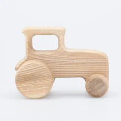 Bulldog aus Holz