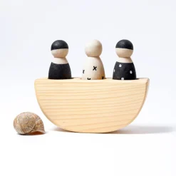 Grimm's Drei Freunde im Boot - monochrom