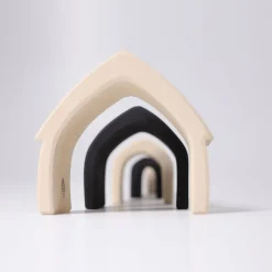 Grimm's Haus monochrom