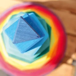 Grimm's Riesiger geometrischer Scheibenturm