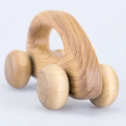 Holzauto zum Schieben