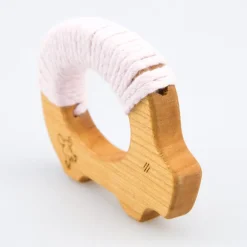 Holzgreiftier Schwein mit Bio-Baumwollgarn