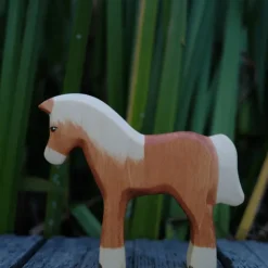 Holzwald Holzfigur Haflinger