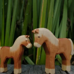 Holzwald Holzfigur Haflinger