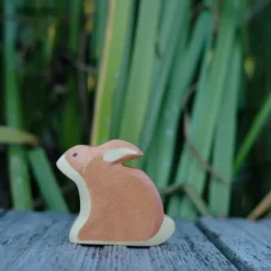 Holzwald Holzfigur Hase sitzend