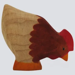 Holzwald Holzfigur Huhn pickend