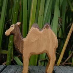 Holzwald Holzfigur Kamel