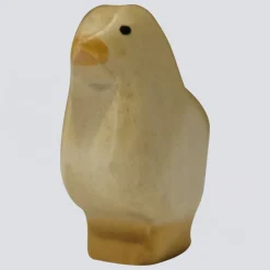 Holzwald Holzfigur Küken dunkel