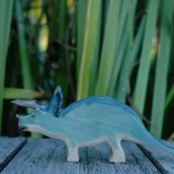 Holzwald Holzfigur Triceratops