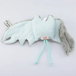 Knister-Kuschelfledermaus hellblau