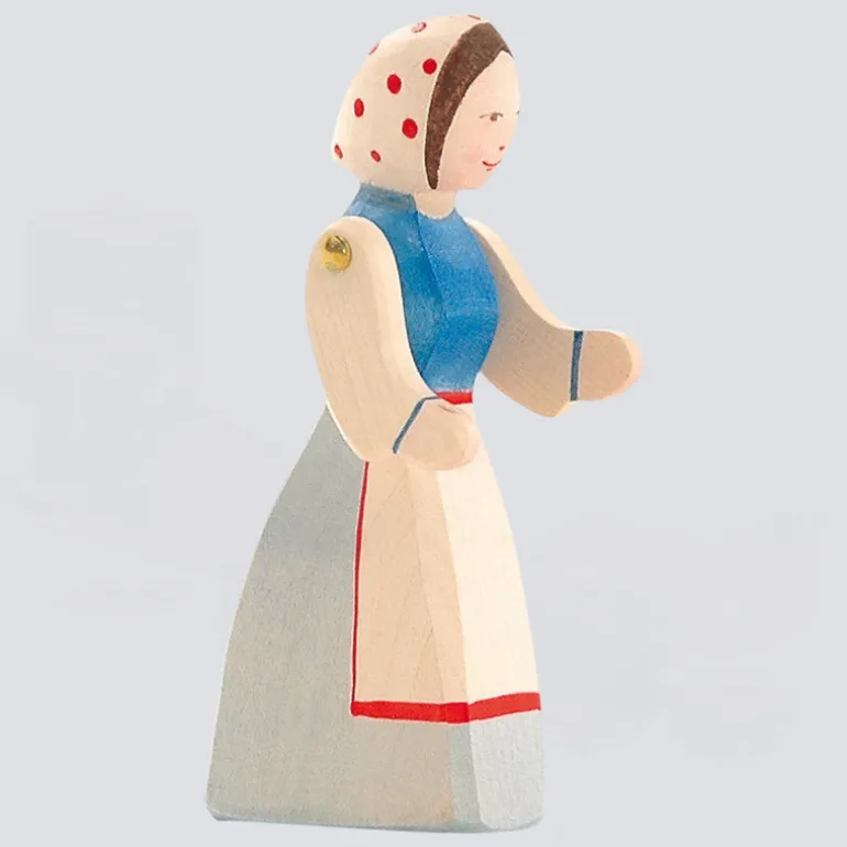 Ostheimer Holzfigur Bäuerin