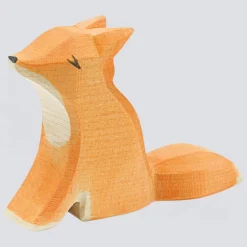Ostheimer Holzfigur Fuchs klein sitzend