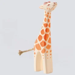 Ostheimer Holzfigur Giraffe klein Kopf hoch