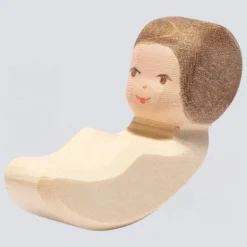 Ostheimer Holzfigur Kind für Wiege