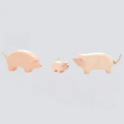 Ostheimer Holzfigur Schwein Rüssel tief