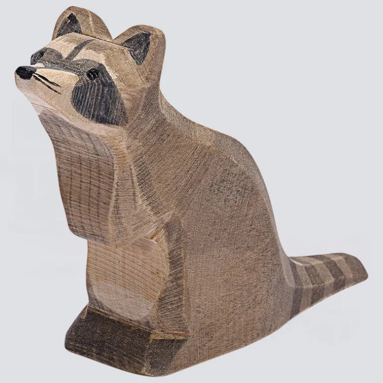 Ostheimer Holzfigur Waschbär sitzend