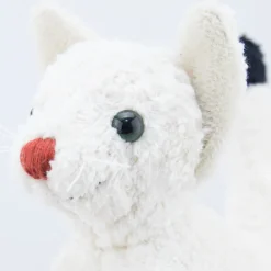 Stofftier Katze weiß